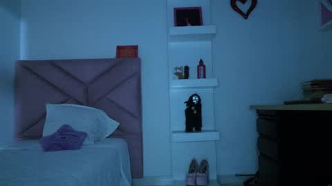 Eva Sin online show from 04-29-26, 11:11
