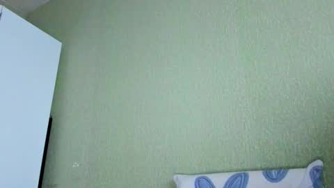 Snapshot of eva_tomiok chatting on 11-22-25, 05:50 Eva online show from 11-22-25, 05:50