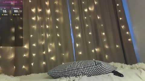 Hello Im Eva online show from 12-18-24, 01:34