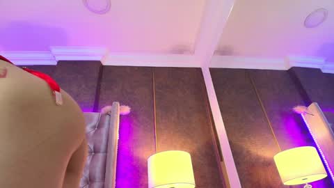 EVA CLOEE online show from 01-14-25, 02:19