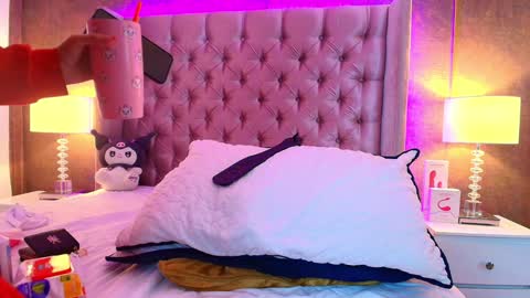 EVA CLOEE online show from 02-07-25, 04:16