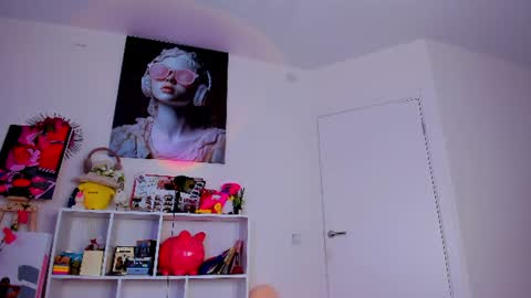 Eva online show from 06-30-26, 11:33