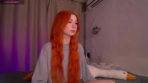 Snapshot of evaa_moonn_ chatting on 12-29-24, 07:53 Eva online show from 12-29-24, 07:53