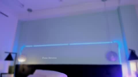 Snapshot of evaa_stevens chatting on 03-01-25, 02:13 julieth online show from 03-01-25, 02:13