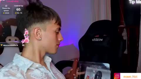 EVAN online show from 07-10-26, 03:44