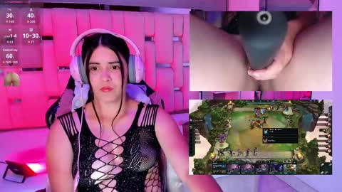 Snapshot of evabloom_ chatting on 03-12-26, 08:59 EvaBloom online show from 03-12-26, 08:59