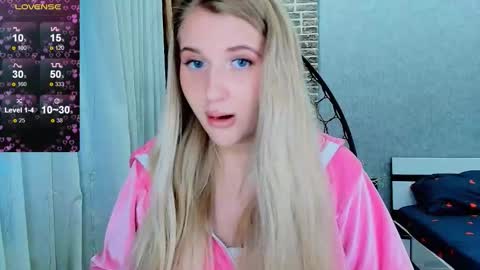 Eva  online show from 10-29-25, 10:50