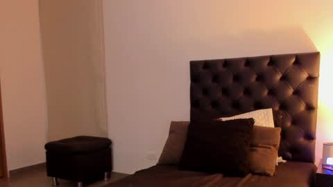 Jenny Carters online show from 05-15-26, 11:45