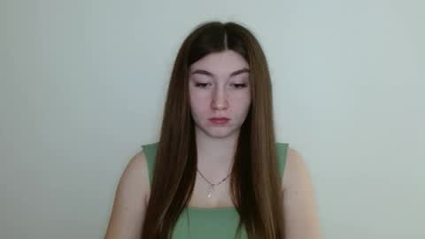 Snapshot of evachaturbatte chatting on 05-06-26, 05:03 Evachaturbatte online show from 05-06-26, 05:03