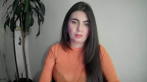 Snapshot of evacollins12 chatting on 12-07-24, 01:14 evacollins12 online show from 12-07-24, 01:14