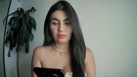 Snapshot of evacollins12 chatting on 02-07-25, 10:20 evacollins12 online show from 02-07-25, 10:20