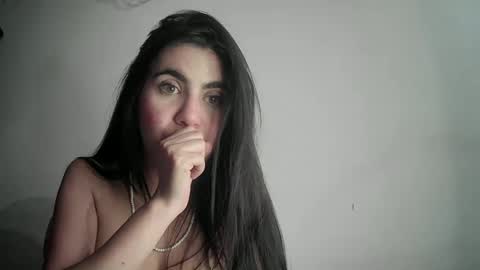 Snapshot of evacollins12 chatting on 02-08-25, 04:36 evacollins12 online show from 02-08-25, 04:36