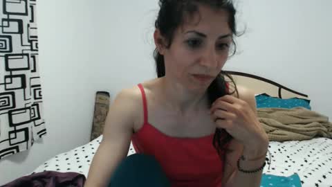 Snapshot of evacrisxxx chatting on 04-26-26, 03:15 hornycrissyyourlove online show from 04-26-26, 03:15