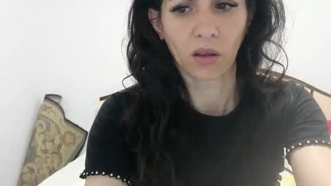 Snapshot of evacrisxxx chatting on 06-06-26, 02:38 hornycrissyyourlove online show from 06-06-26, 02:38