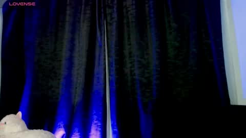 Evah Lee online show from 05-30-26, 02:41