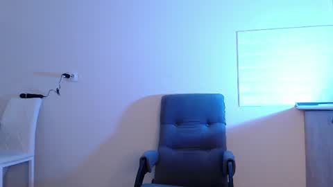 Eva online show from 07-01-26, 04:03