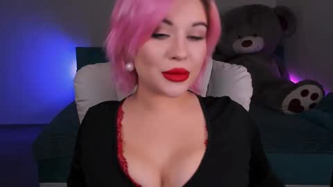 Snapshot of evaharve chatting on 12-14-24, 02:23 Eva online show from 12-14-24, 02:23