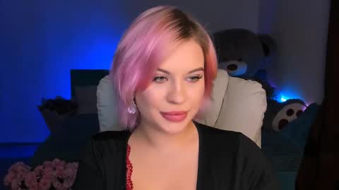 Snapshot of evaharve chatting on 12-19-24, 10:42 Eva online show from 12-19-24, 10:42