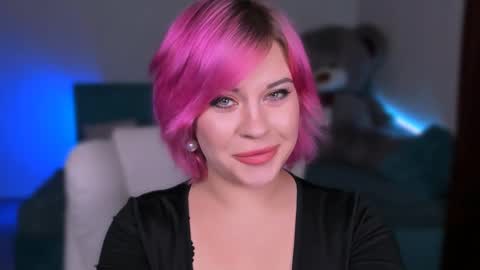 Snapshot of evaharve chatting on 12-22-24, 10:47 Eva online show from 12-22-24, 10:47