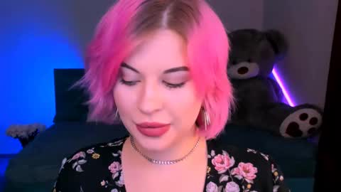 Snapshot of evaharve chatting on 01-05-25, 10:40 Eva online show from 01-05-25, 10:40