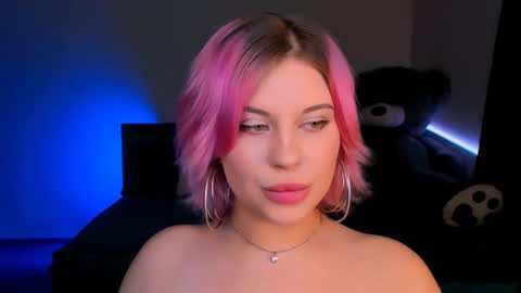 Snapshot of evaharve chatting on 01-11-25, 09:57 Eva online show from 01-11-25, 09:57