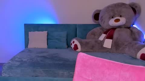 Snapshot of evaharve chatting on 02-28-25, 10:17 Eva online show from 02-28-25, 10:17