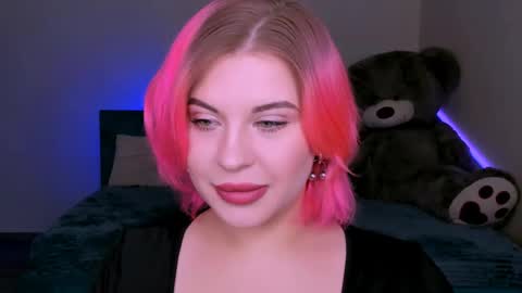 Snapshot of evaharve chatting on 03-05-25, 09:15 Eva online show from 03-05-25, 09:15