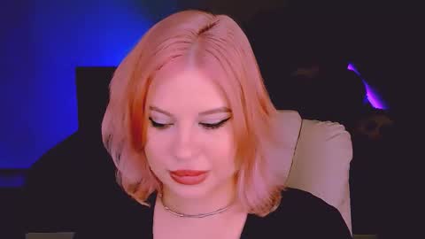 Snapshot of evaharve chatting on 09-24-25, 06:06 Eva online show from 09-24-25, 06:06