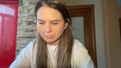 Snapshot of evahazardd chatting on 02-28-26, 10:16 EvaHazard online show from 02-28-26, 10:16