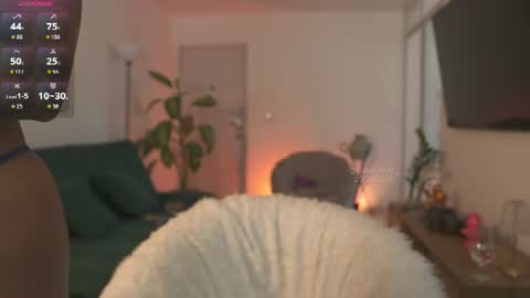 evajacksss_ online show from 06-25-26, 07:07