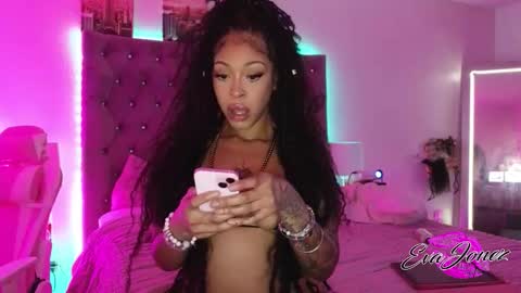 Eva online show from 01-18-26, 08:40