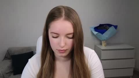 Snapshot of evajuly chatting on 01-11-25, 06:56 Eva online show from 01-11-25, 06:56