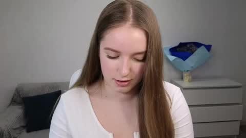 Snapshot of evajuly chatting on 01-11-25, 09:57 Eva online show from 01-11-25, 09:57