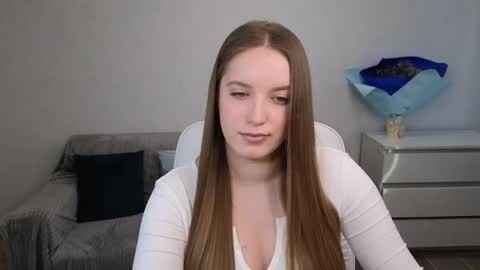 Snapshot of evajuly chatting on 02-16-25, 07:48 Eva online show from 02-16-25, 07:48