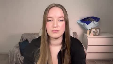 Snapshot of evajuly chatting on 09-10-25, 08:53 Eva online show from 09-10-25, 08:53