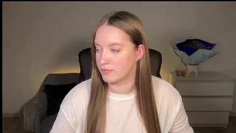 Eva online show from 03-25-26, 05:08