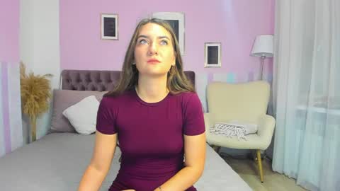Snapshot of evalaniss chatting on 07-29-26, 02:53 Eva online show from 07-29-26, 02:53