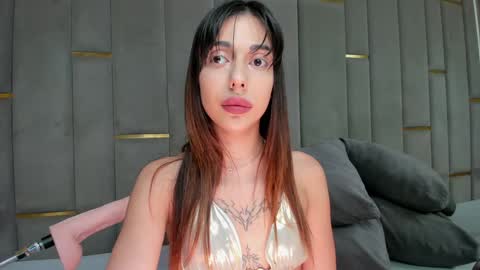 EVA online show from 11-24-25, 03:23