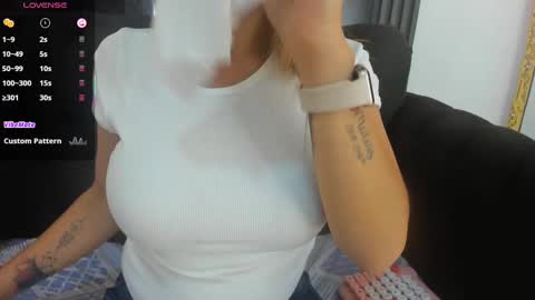 Eva online show from 09-30-25, 01:38