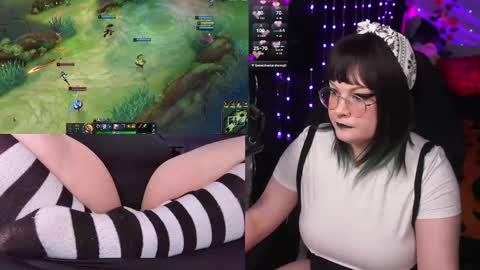 Snapshot of evamilaa chatting on 11-07-25, 01:05 Eva online show from 11-07-25, 01:05