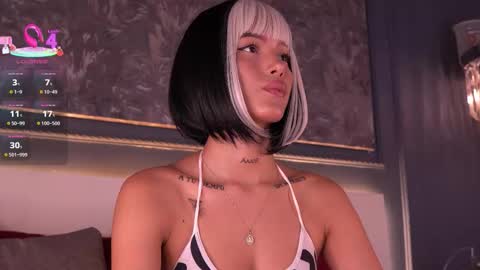 Eva Moretti online show from 10-11-25, 11:03