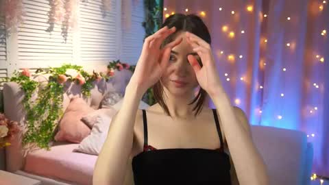 Eva online show from 03-06-25, 12:52