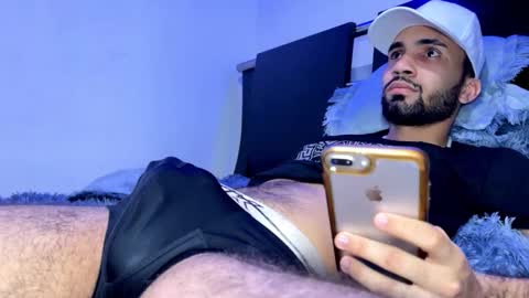 evan57036 online show from 03-09-25, 12:42