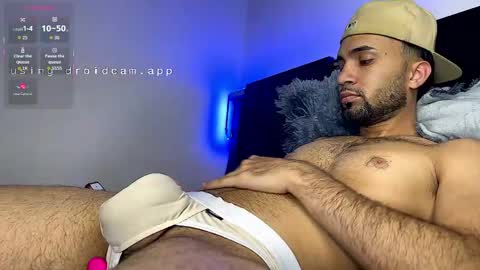 evan57036 online show from 05-12-26, 07:33