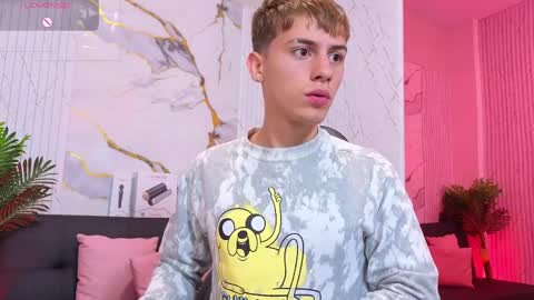 evan_tay online show from 05-02-26, 03:44