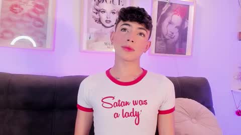 Evan voss  help me get 200 likesindependent model online show from 01-07-26, 11:34