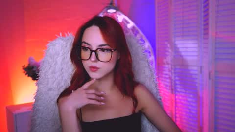 Eva  online show from 09-24-25, 12:19