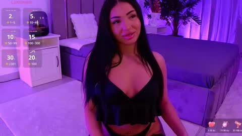 Snapshot of evanew_ chatting on 02-23-26, 06:05 Eva online show from 02-23-26, 06:05