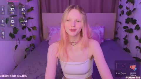 Snapshot of evangel1ne chatting on 01-22-25, 09:24 evangel1ne online show from 01-22-25, 09:24