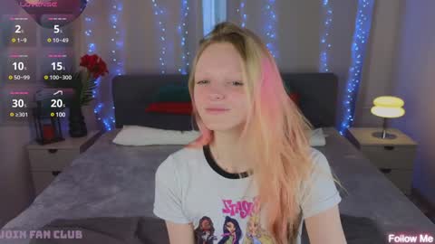 Snapshot of evangel1ne chatting on 01-30-25, 09:25 evangel1ne online show from 01-30-25, 09:25